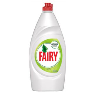 Płyn do zmywania naczyń Fairy 900ml, aktywna piana, butelka z dozownikiem jabłkowy